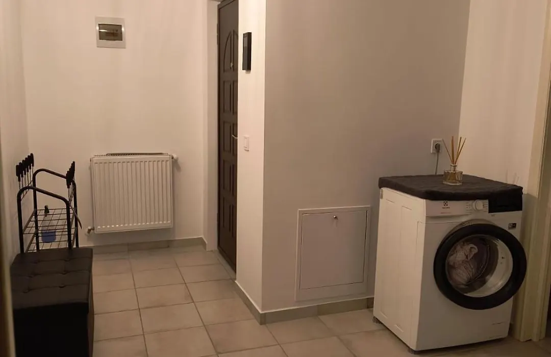 A&A Apartment-1