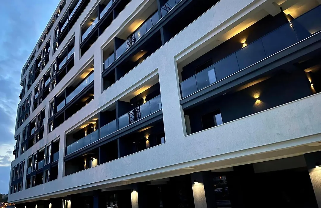Sky View - Free Parking-1