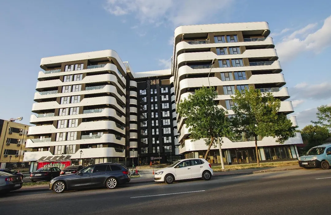 Himson Grey Apartment-Self Check-In Near Airport & Mall-1