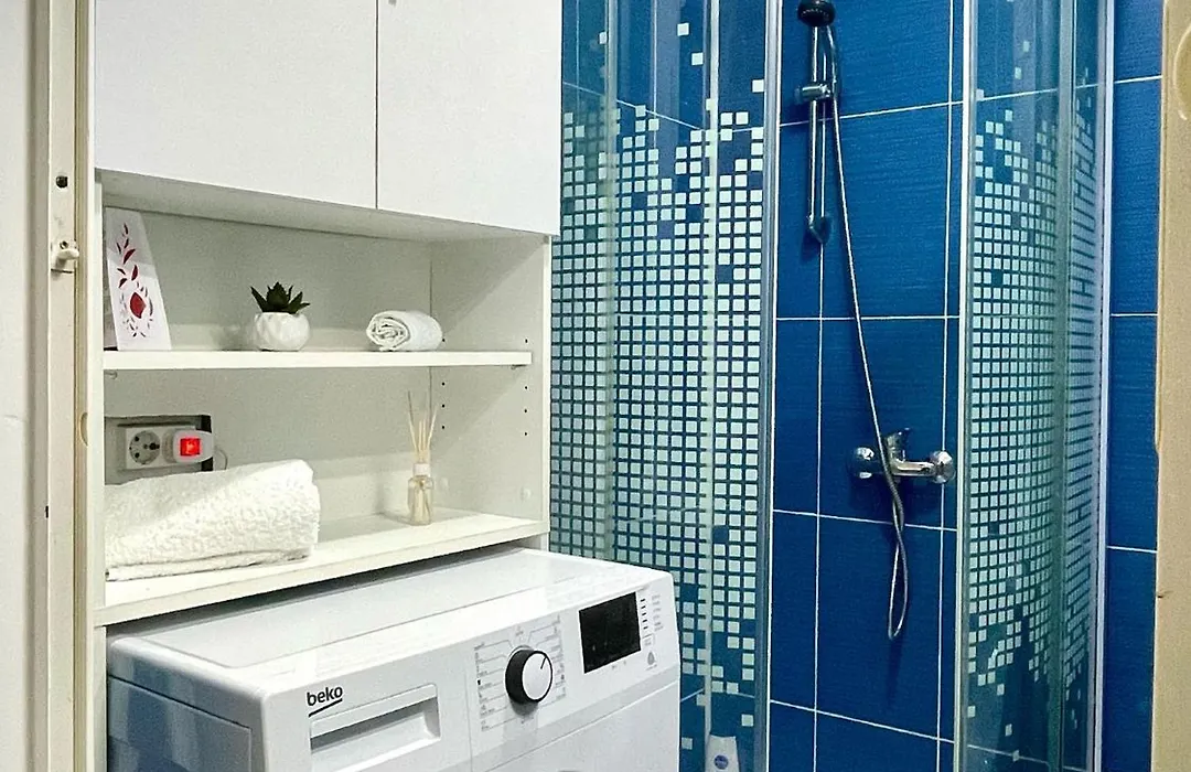The Box-1