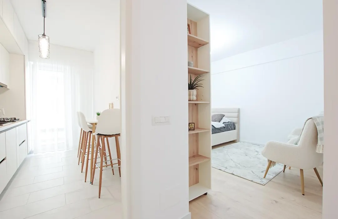 Daydreaming - Central Loft-1