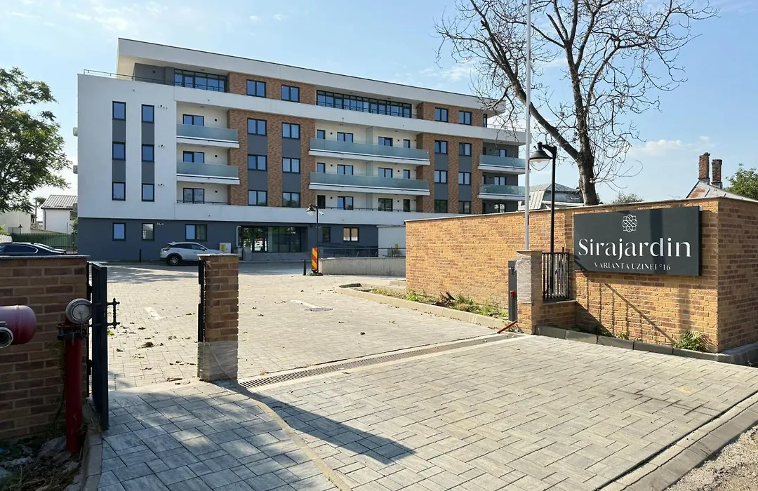Apartment lângă Mitropolie si Palas cu parcare inclusa-1