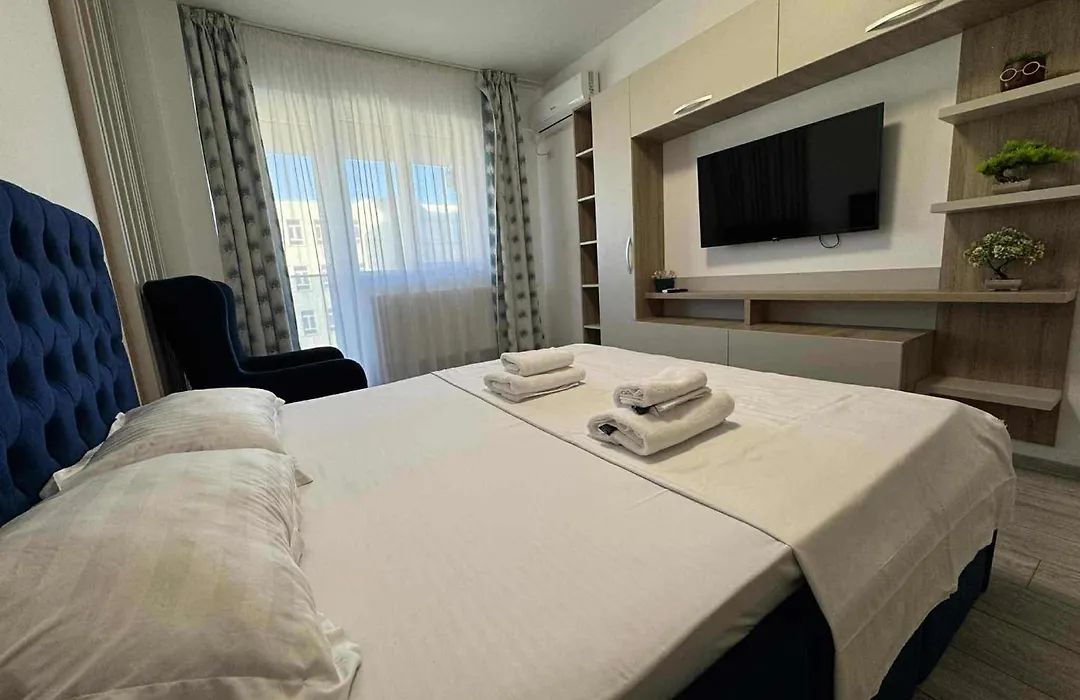Q Luxury Apartment-1