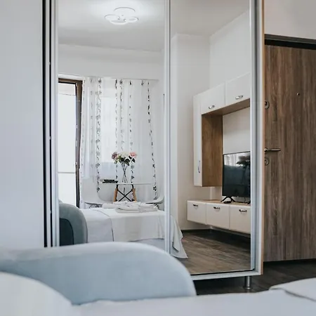 Palas Mall - Cozy Studios And Flats Iasi-2