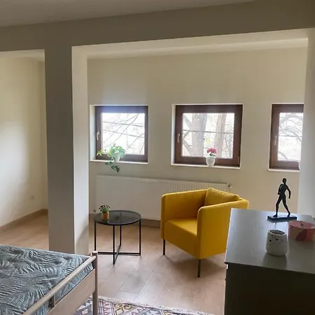 Mi Casa Es Tu Casa-3