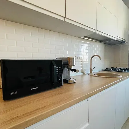 Home Apartment - Palas Center-3