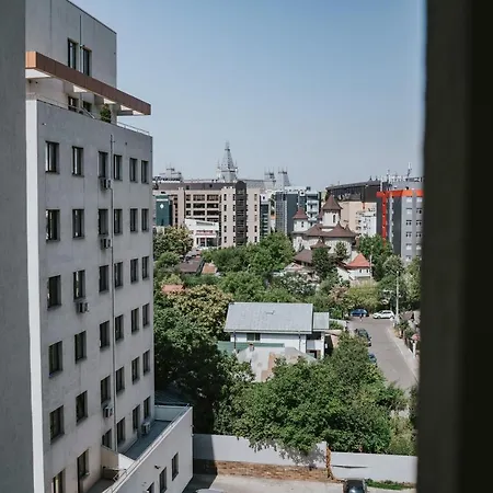 Cozy Urban Accommodation - Palas Mall Iasi-3