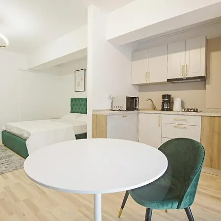 Himson Green Apartment-Self Check -In Near Airport & Mall-3