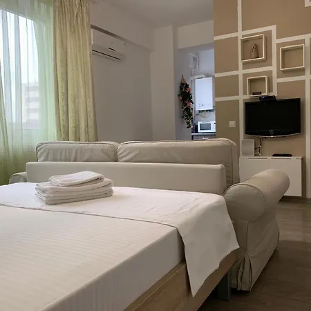 Studios & Apartments Palas By Glam At Lazar Towers-3