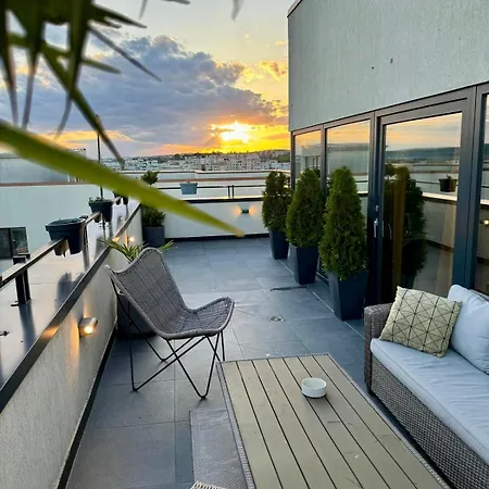 Penthouse Exclusive View , Iasi-3