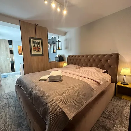 Luxury Studio-3
