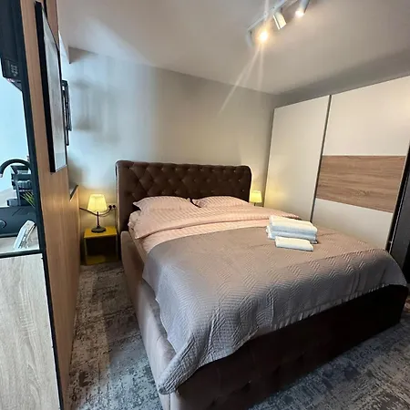 Luxury Studio-2