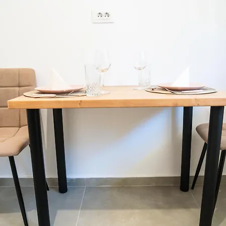 Confort Apartment Free Parking-3