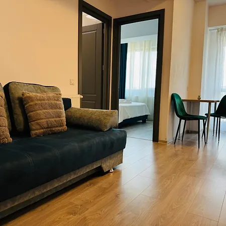 Lazar Flat Apartment - Palas Center-2