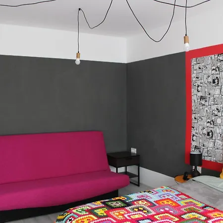 Architect'S Corner-2