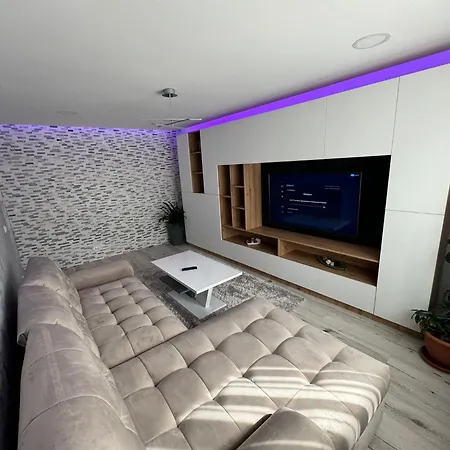 Deluxe Retreat&Business Apart-3