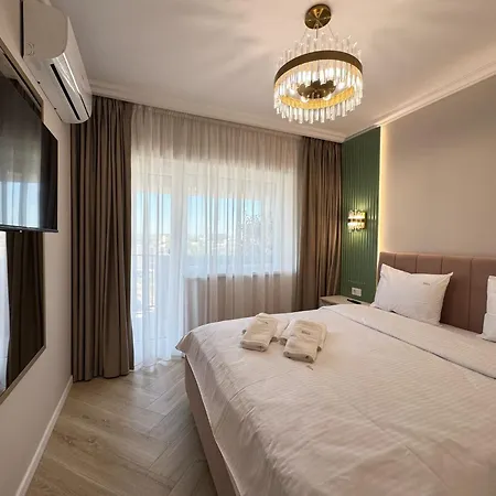 Love My Apartments Near Airport - Underground Parking Option-2