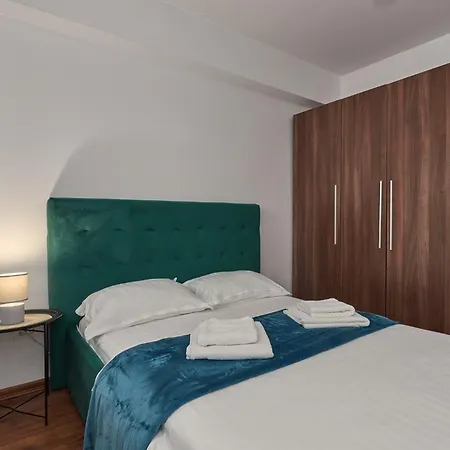 Konstanzer 2 - 3 Room Apt - Podu Ros Near Palas Mall - Ac - Smart Tv - Highspeed Wlan-2