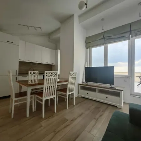 Penthouse sky view-2