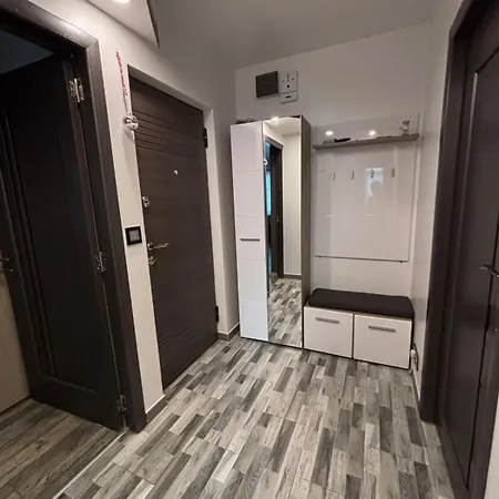 Modern & Comfy Apartment-3
