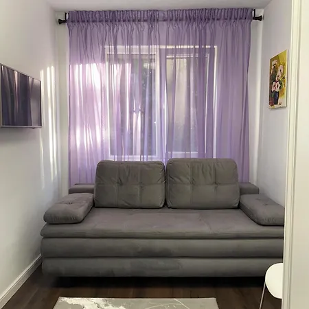 Central Bliss 3 Rooms-2