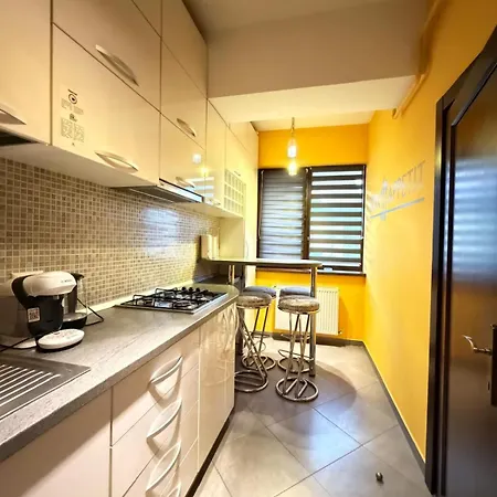 Glam Apartments Edition At Lazar Towers Palas Mall Area-2