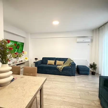 Premier Luxury Lazar Residence By Tod Apartments - Parking Option-2
