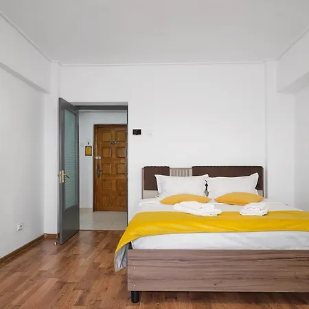 Lapusneanu Central Apartments-2