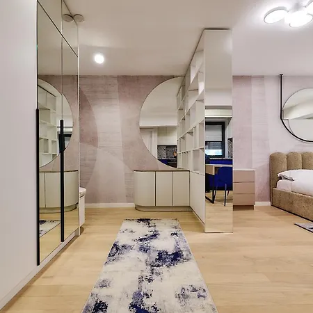 Unique By Uptown Apartments-2