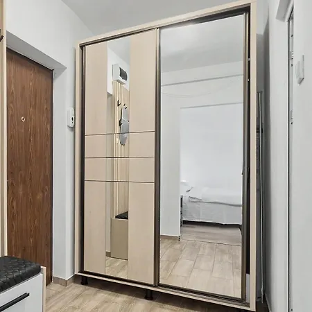 Konstanzer12 - Free Parking Apt - Ac-2