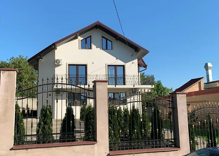 Apartament Micsunelelor cu parcare privată Iasi