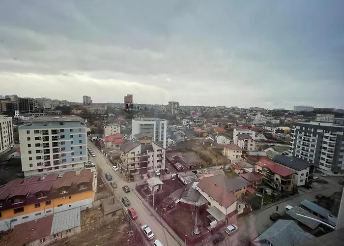Cloud No. 10 / City Center Iasi