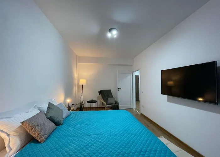 Luxury Q Residence Near Palas Mall Iasi
