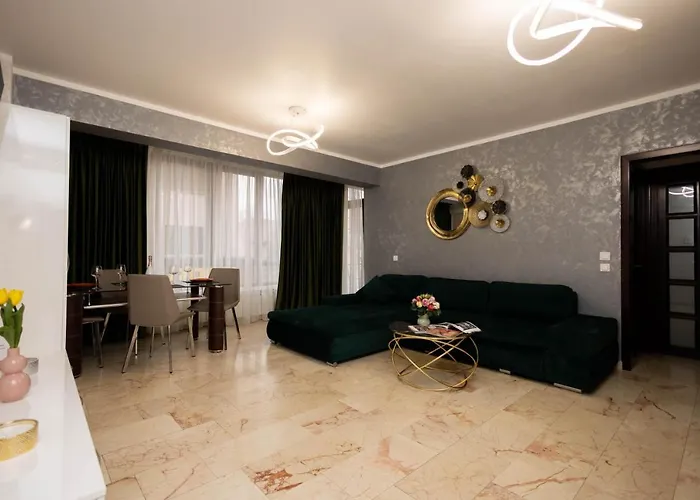 Central Apartament 3 Iasi