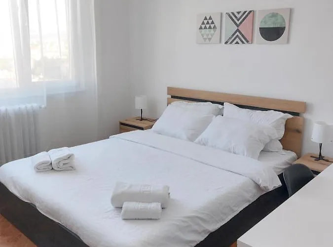 Eli'S Apartments -Ultracentral Near Palas Iasi