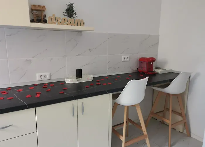Iasi Jacuzzi Apartment F