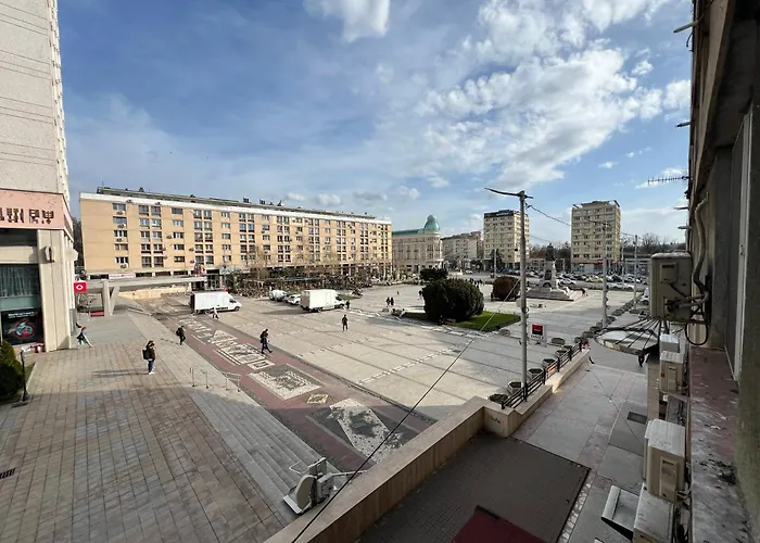 2 Rooms Apartment City Center Iasi