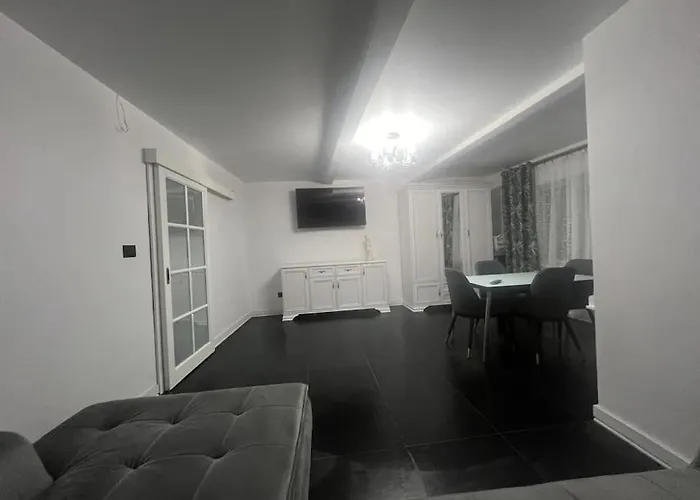 Apartament cu gradina central Iasi