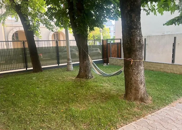 Apartament cu gradina central Iasi