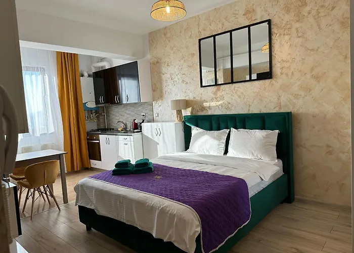 Deko Apartments & Studios Near Palas Mall - Parking Option Iasi