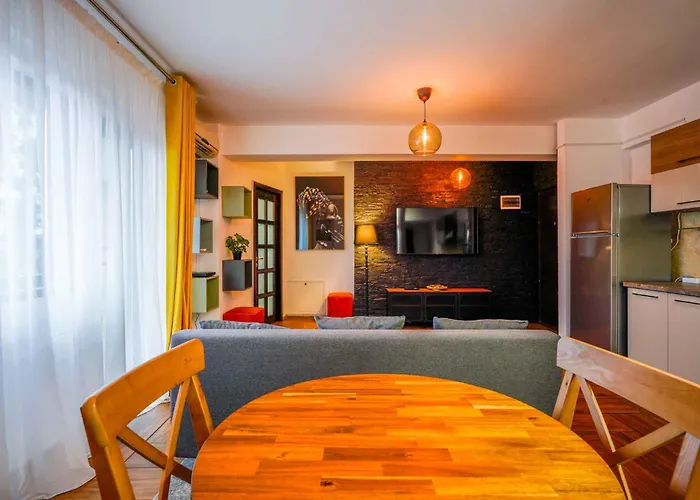 Yellow Cozy Home Iasi