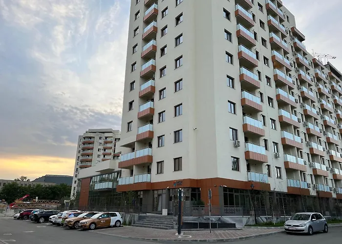 Lazar Tower Apartments With 2 Bedroom And Parking Near Palas Iasi