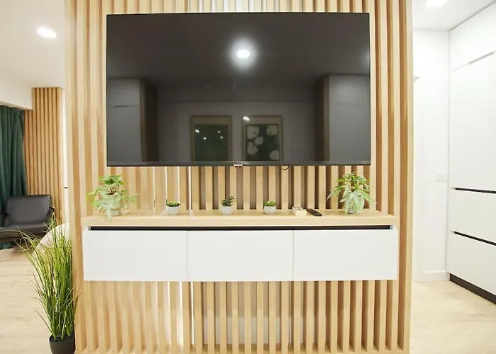 Designers Apartment - Chic Choice For The Stay Iasi