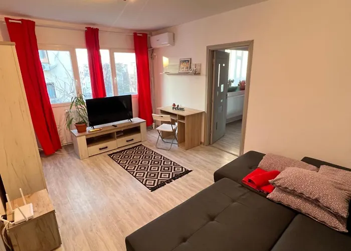 Central Stylish Apartment- 3Rooms & Self Checkin Iasi