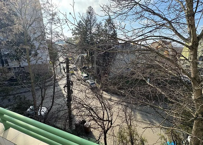 Propriete Eleven - Close To Downtown, Spiridon Hospital, Iro Hospital Iasi