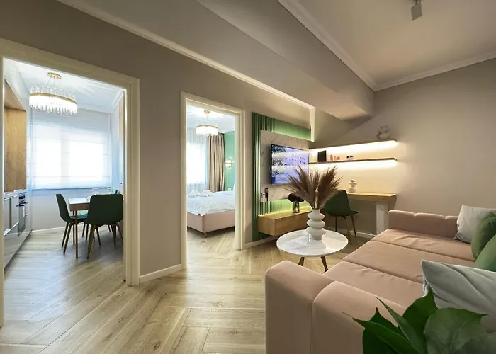 Luxury Edition Aparthotel By Glam Apartments - Parking Option Iasi