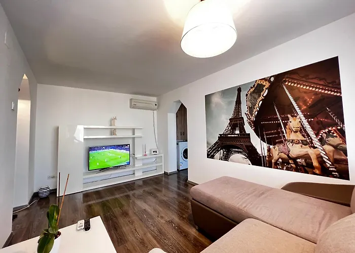 City Charm -3 Rooms With Free Parking Iasi