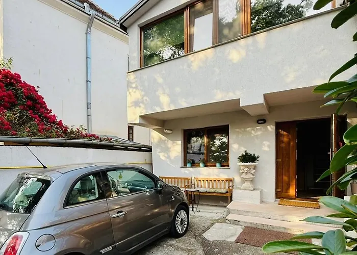 Oază urbană cu etaj și parcare Apartment Iasi
