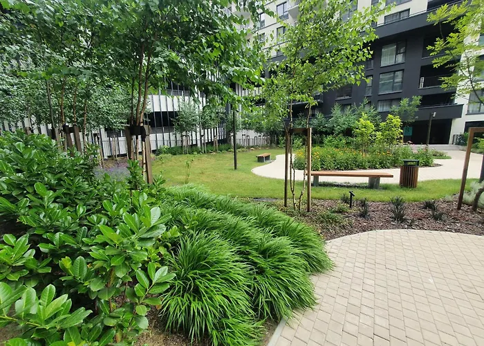 White Silk - Premium Apartment With Free Underground Parking Iasi