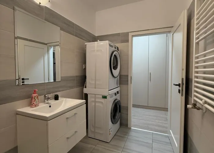 Renting Solutions Q Apartment Iasi